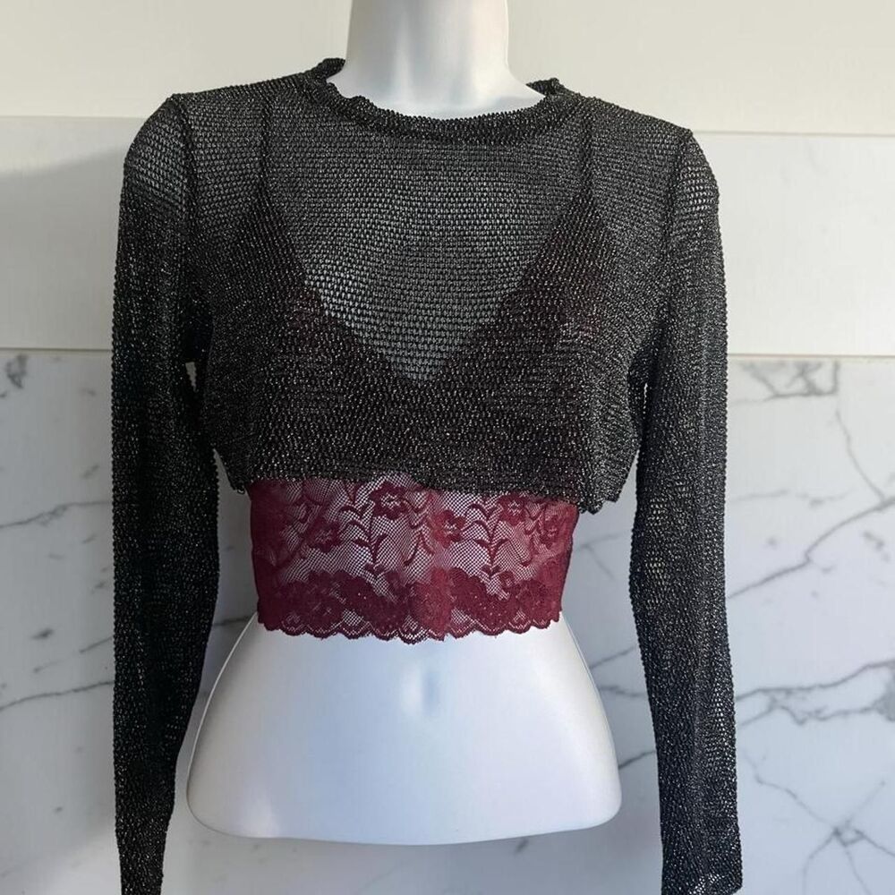 Just-polly Women's Black and Grey Crop-top